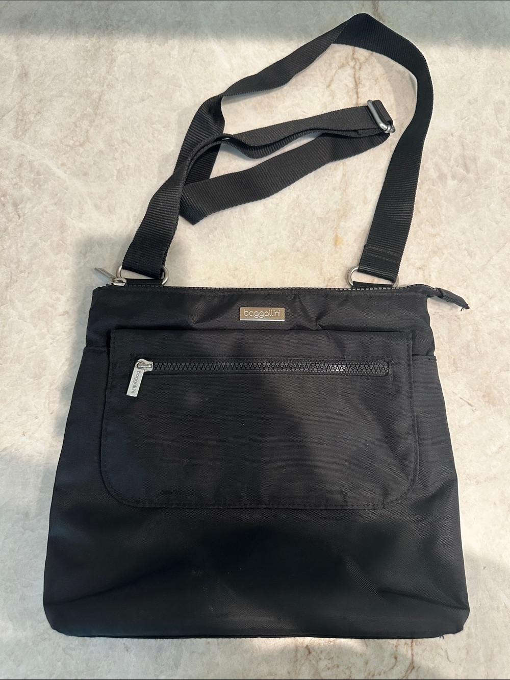 Baggallini Black Crossbody Bag - Lightweight Everyday Travel Bag